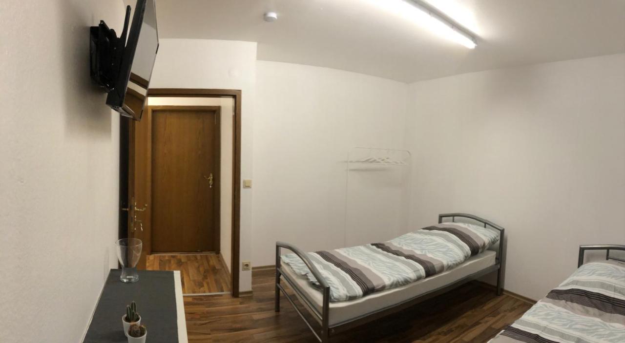 Kaiser Homestay Nuremberga Exterior foto