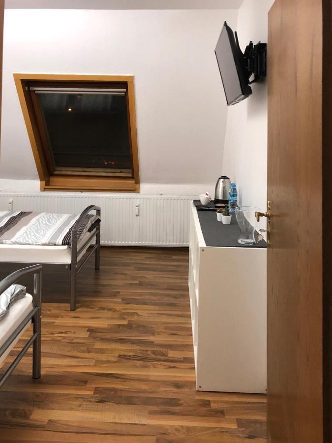 Kaiser Homestay Nuremberga Exterior foto