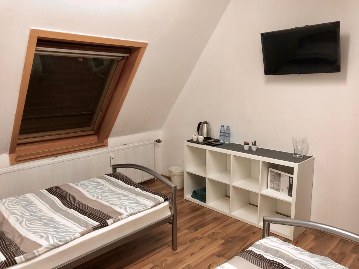 Kaiser Homestay Nuremberga Exterior foto